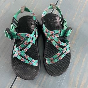 Youth size 1 chacos. Very good condition.